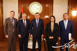 دیدار نخست وزیر دولت وحدت ملی لیبی و فرستاده آمریکا
