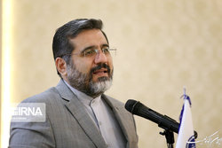 شاهد شکل‌گیری نسل جدیدی از نویسندگان انقلابی هستیم