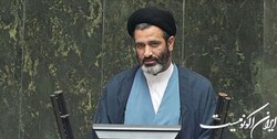 رفع سریع مشکلات حوزه خودرو و صادرات اولویت وزارت صمت باشد‌