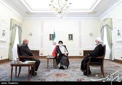 تاکید سران قوا بر بررسی همزمان لایحه بودجه با برنامه هفتم