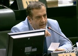 آریان پور: مرور تاریخ گذشته در مقابله با جنگ شناختی دشمن راهگشاست