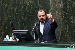 خاندوزی: انقلابی در واگذاری اموال بانک ها ایجاد می‌کنیم