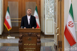 ایران به تحریم و مداخله پاسخ می‌دهد