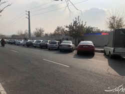پارکینگ حاشیه‌ای در محدوده بازارگل شهید محلاتی ایجاد شد