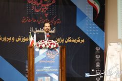 دانش آموزان در هفته پژوهش و فناوری از دانشگاه‌ها بازدید می‌کنند