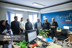 نیکزاد از ایسنا بازدید کرد