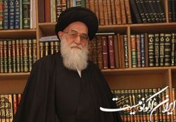 علمای حوزه از گفتمان سیاست اسلامی آیت‌الله حسینی روحانی درس بگیرند