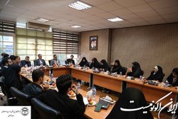 نشست صمیمی نمایندگان تشکل‌های دانشجویی با رئیس دانشگاه مذاهب
