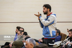 باید به دانشجویان اجازه شنیده شدن حرف‌هایشان داده شود
