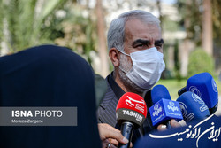 نوری: برای آلودگی هوا فکری کنید؛ دانش آموزان نباید «تعطیل» باشند