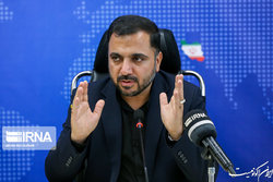 مرکز تماس ارتباط صاحبان کسب و کارهای اینترنتی با دولت راه‌اندازی شد
