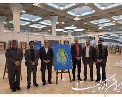 رونمایی از تابلو نقاشی «أَحْسَنَ‏ الْحَسَن» در نمایشگاه قرآن کریم