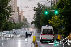 احتمال توفان لحظه‌ای و رگبار شدید باران در تهران