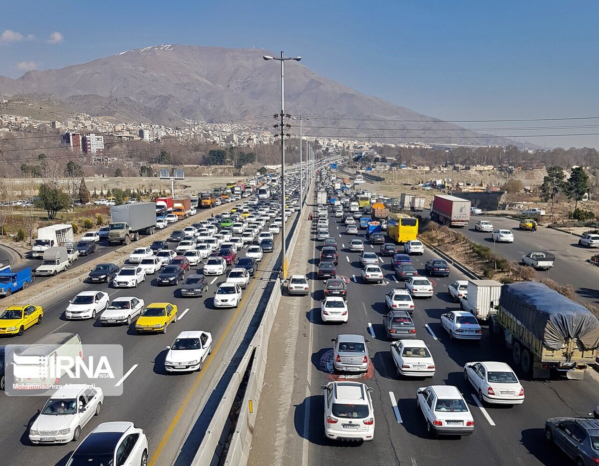 افزایش ۹ درصدی تردد بین‌استانی وسایل نقلیه در آذر ۱۴۰۲