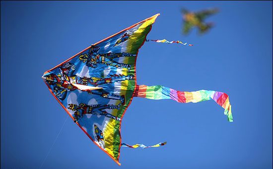 سرمنشا روز جهانی بادبادک کدام کشور است