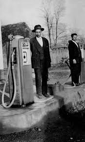 تاریخچه قیمت بنزین در ایران