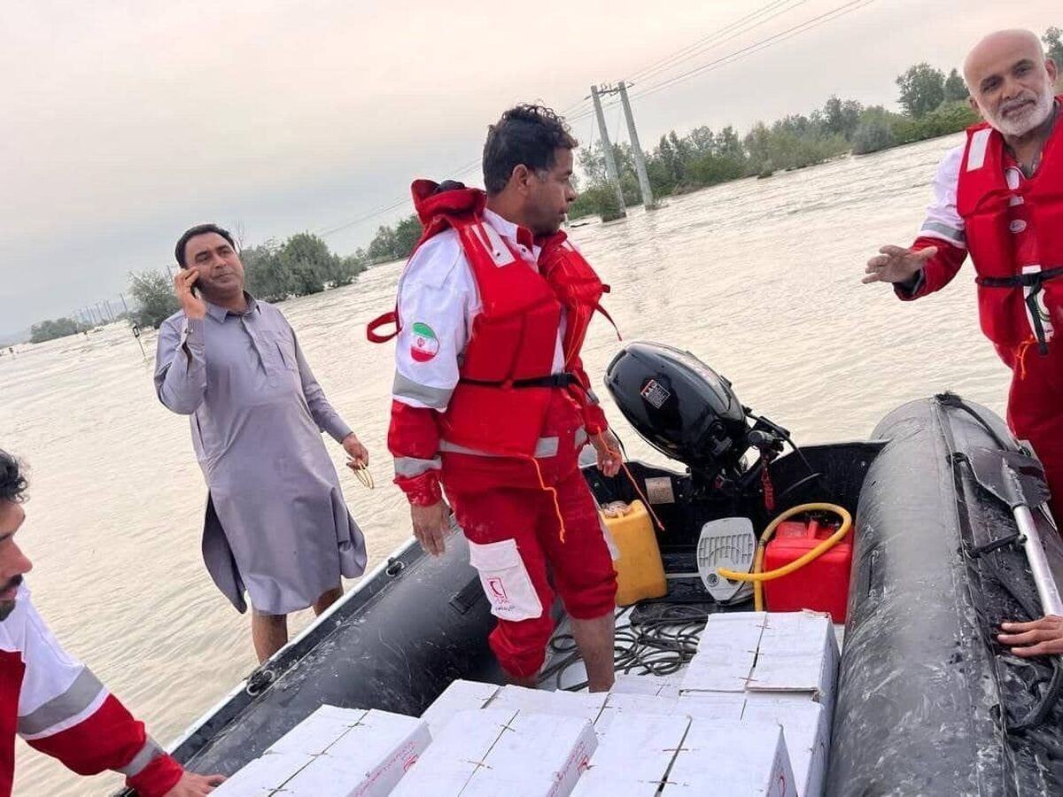 تلاش جهادی و میدانی برای کمک به سیل‌زدگان