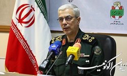 سرلشکر باقری: حضور روحانیون  در جبهه گرمابخش رزمندگان بود
