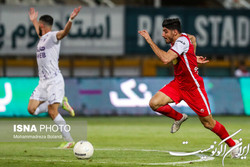 گل اول پرسپولیس به استقلال توسط ترابی