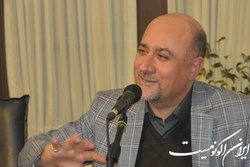 تغییر شکل رسانه‌ای شعر