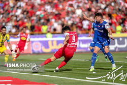 هدیه خدا به پرسپولیس، علت جا ماندن سپاهان و استقلال و معرفی‌ بهترین‌ها