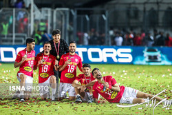 دور گردون بر مراد پرسپولیس است