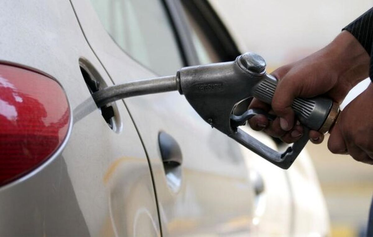 قیمت بنزین گران می‌شود؟ / کاهش عرضه بنزین توسط دولت