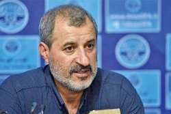 حمله عجیب مایلی کهن به قلعه نویی  فوتبال زیرچتر گروهبان قندلی است
