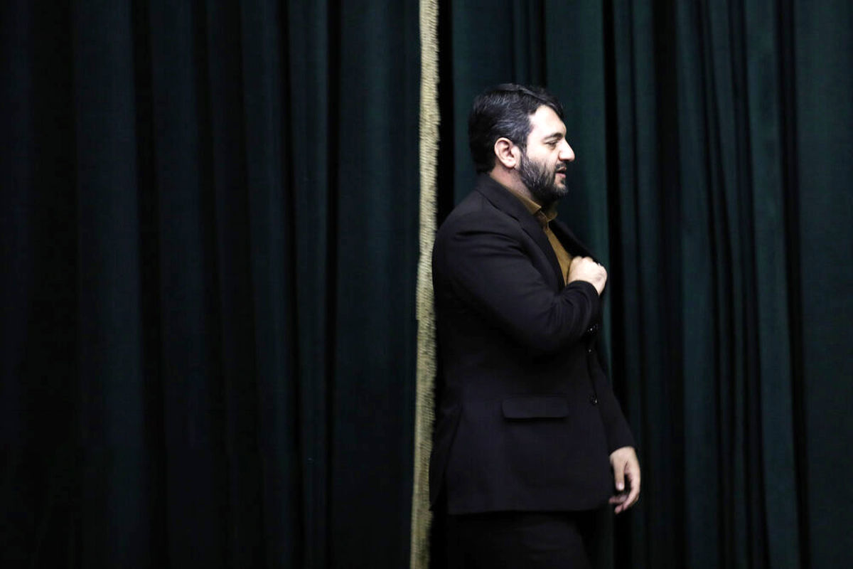 اشغال پست های غیرقانونی در دولت رئیسی