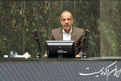میرمحمدی: تولیت دارو و تجهیزات پزشکی در اختیار وزارت بهداشت باشد