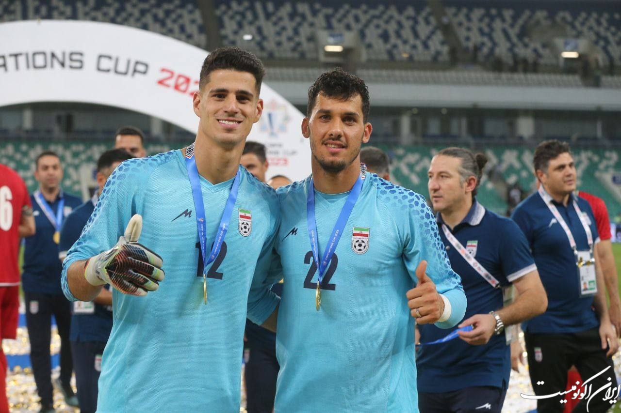 جام قهرمانی کافا بر فراز دستان حاج‌صفی و یوزها/ قلعه‌نویی: مربی ثروتمندی هستم!