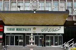 اگر شهرداران مناطق دچار ضعف شوند،شهرداری دچار مشکل می‌شود