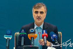 عزم جدی بانک مرکزی در پرداخت تسهیلات خرد