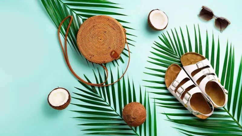 ویژگی‌های مهم در صندل زنانه برای راحتی و سلامت پاها