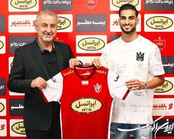 باشگاه پرسپولیس: نمی‌توانستیم با زاهدی بیشتر از یک سال قرارداد ببنیدم