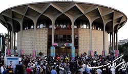 ارمنی‌ها با «دریاچه قو» در جشنواره عروسکی