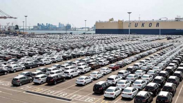 پیش خرید خودرو از امارات توسط چند شرکت ایرانی