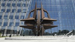 پلیتیکو: اختلاف در ناتو بر سر تداوم حمایت از اوکراین بالا گرفته است