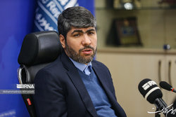 قوانین و مقررات، زبان نظام اداره و حکمرانی هستند
