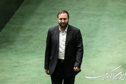 پیرهادی: شفاف شدن دخل و خرج دولت در بودجه در راستای عملیاتی شدن برنامه هفتم است