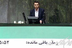متفکر آزاد: دریاچه ارومیه همت بلندتری برای احیا می‌طلبد