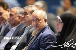 درآمد ۱۲۷ میلیاردی یک دلال در نقل‌وانتقالات!