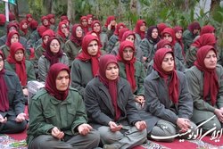 عاقبت منافقین بی‌وطن
