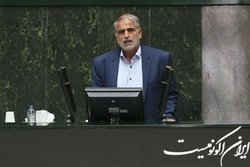 بشیری: تیم اقتصادی دولت جدی‌تر پای کار بیاید