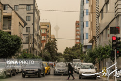 خیزش گرد و خاک در جنوب و غرب تهران