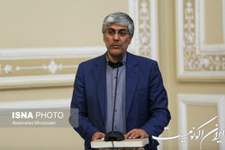کیومرث هاشمی به عنوان سرپرست وزارت ورزش منصوب شد