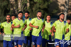 استقلال با پول سیلوا و ساپینتو به بازیکنانش حقوق‌ داد!