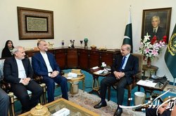 رایزنی امیرعبداللهیان با نخست‌وزیر پاکستان در اسلام‌آباد