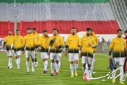 عربستان به ما می‌بازد و آمریکا را دور می‌زنیم؟