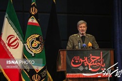 دشمن می‌خواست با تطهیر پهلوی، تجزیه‌طلبان و منافقین، تمامیت ارضی ایران را خدشه‌دار کند